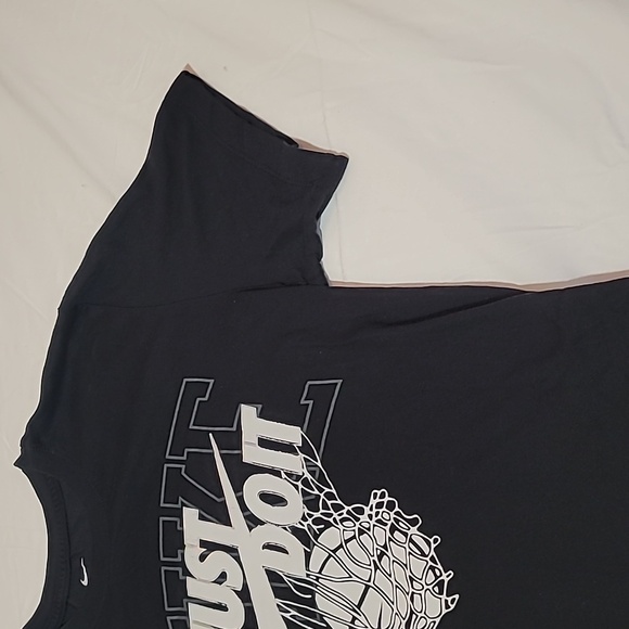 Nike Dri-Fit "Just Do It" Men Basketball T-Shirt Black DR7639-010 Size Small - Picture 4 of 10